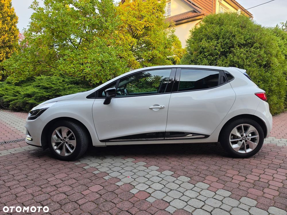 Renault Clio - 15