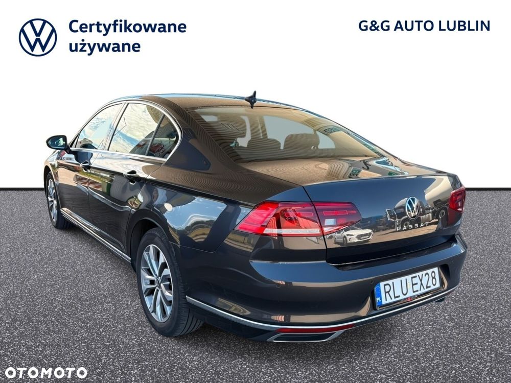 Volkswagen Passat 2.0 TSI Elegance DSG - 4