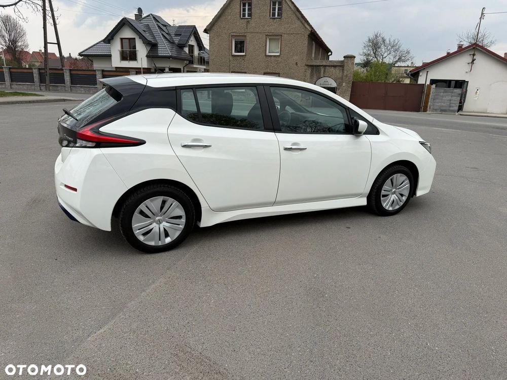Nissan Leaf 40kWh Visia - 6