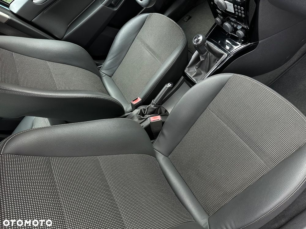 Opel Astra - 15