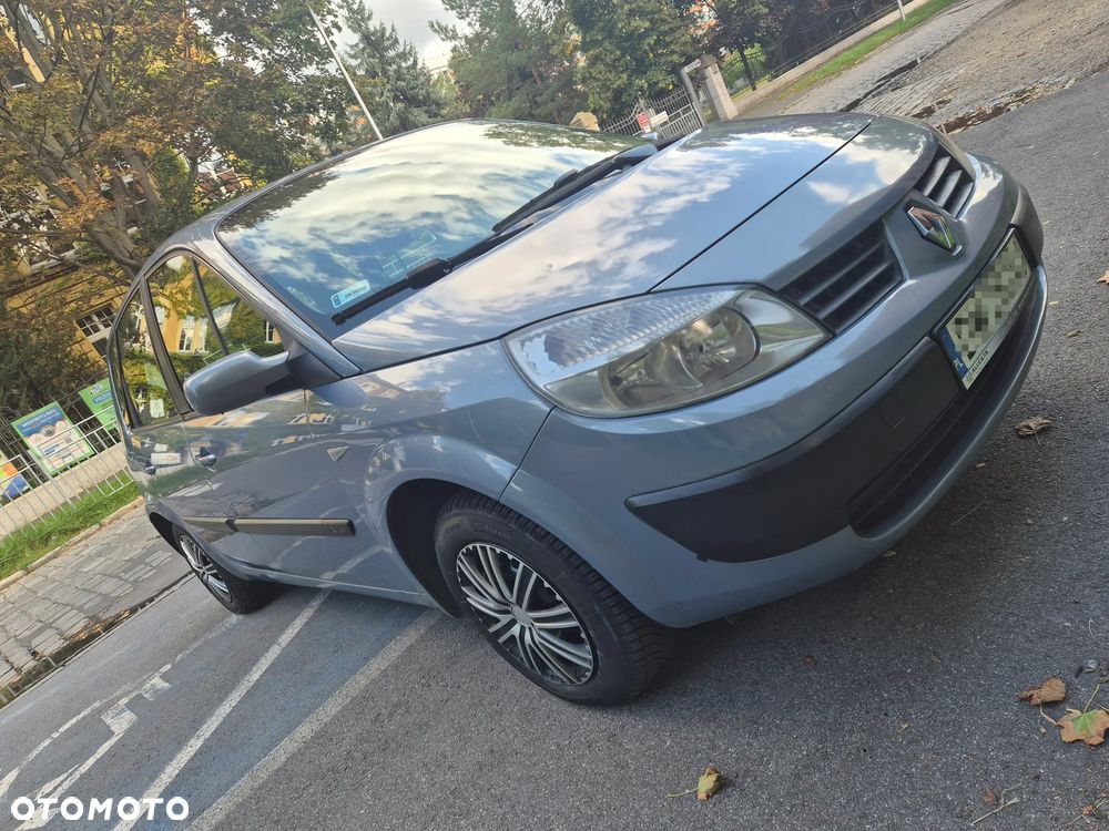 Renault Scenic - 2