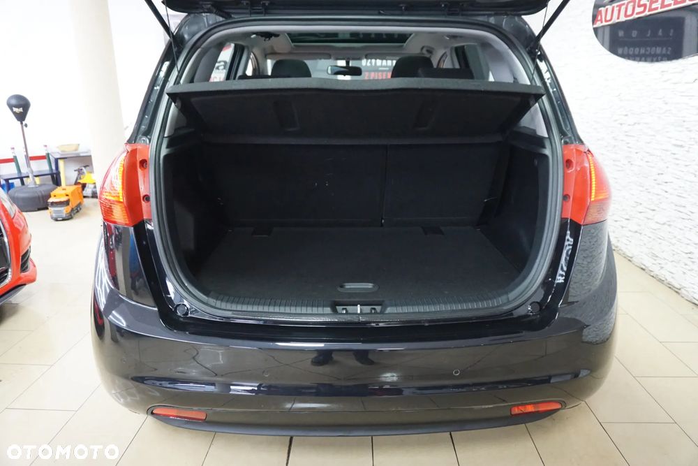 Kia Venga 1.4 CRDi 90 Spirit - 12