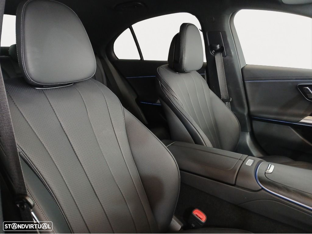 Mercedes-Benz E 220 d - 13