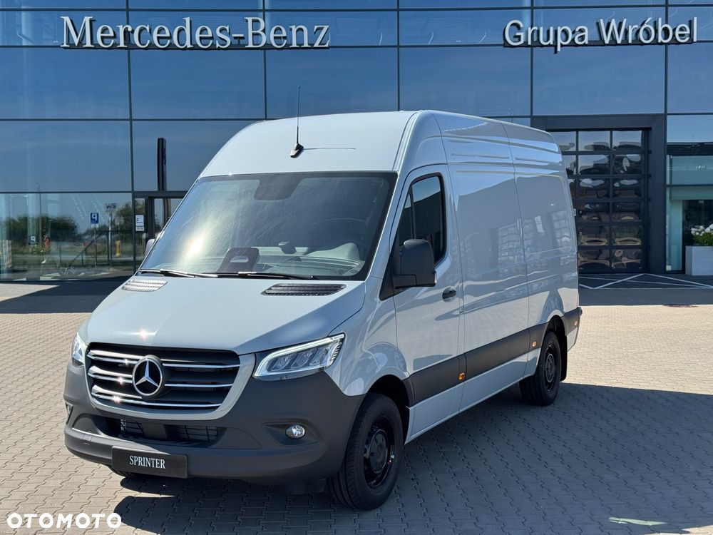 Mercedes-Benz Sprinter - 1