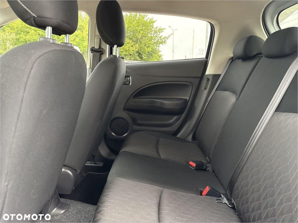 Mitsubishi Space Star 1.2 Intense CVT - 11