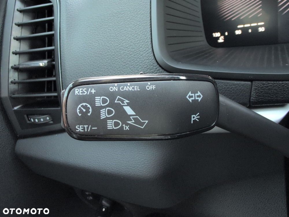Skoda Karoq 1.5 TSI ACT Selection DSG - 24
