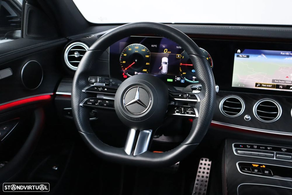 Mercedes-Benz E 300 de 9G-TRONIC AMG Line - 16