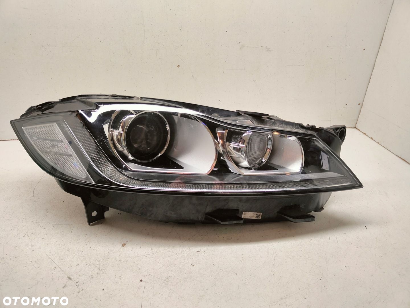 JAGUAR XF II 16 R LAMPA PRAWY PRZÓD GX63-13W029-EF - 1