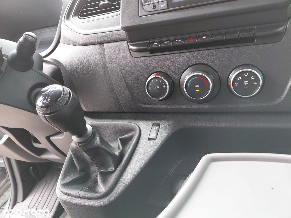 Renault master - 18