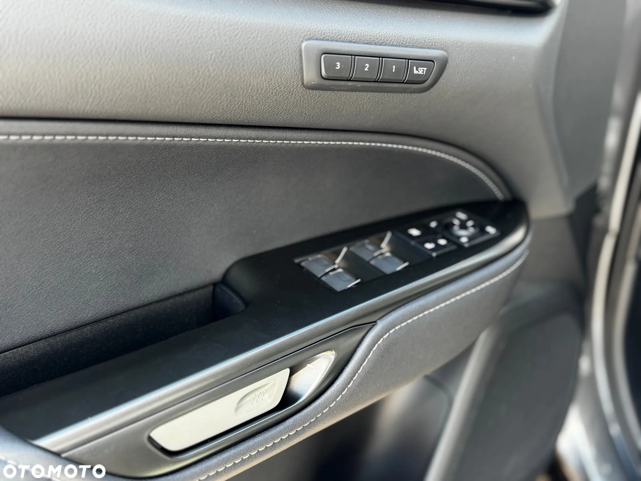 Lexus NX 350h Prestige AWD - 19