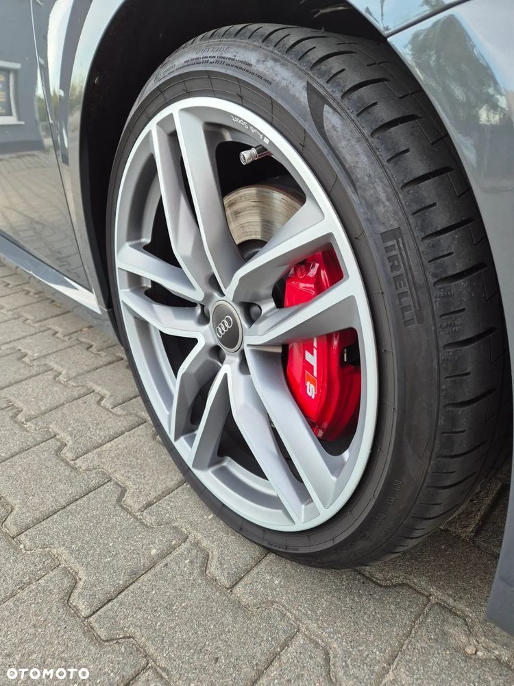 Audi TT S Coupé - 21