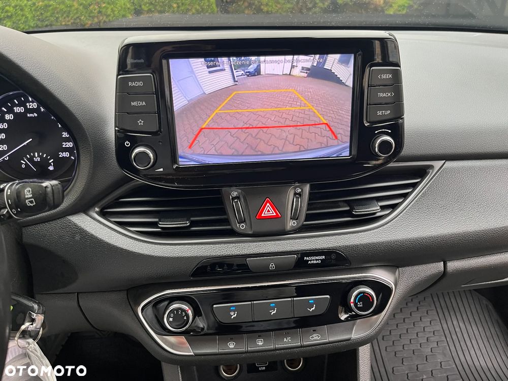 Hyundai i30 1.0 T-GDI Modern - 12