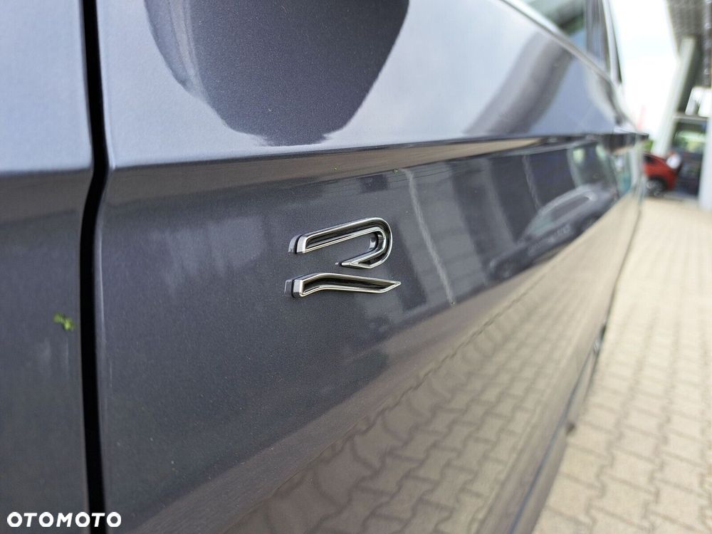 Volkswagen T-Cross - 24