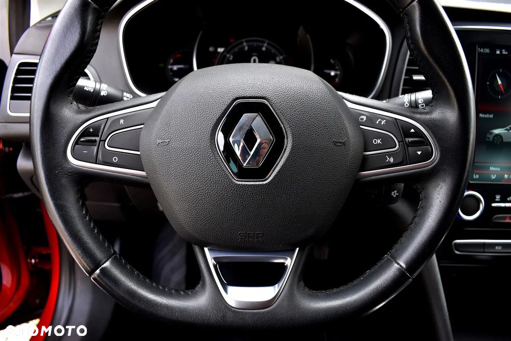 Renault Megane ENERGY TCe 130 EDC BOSE EDITION - 24