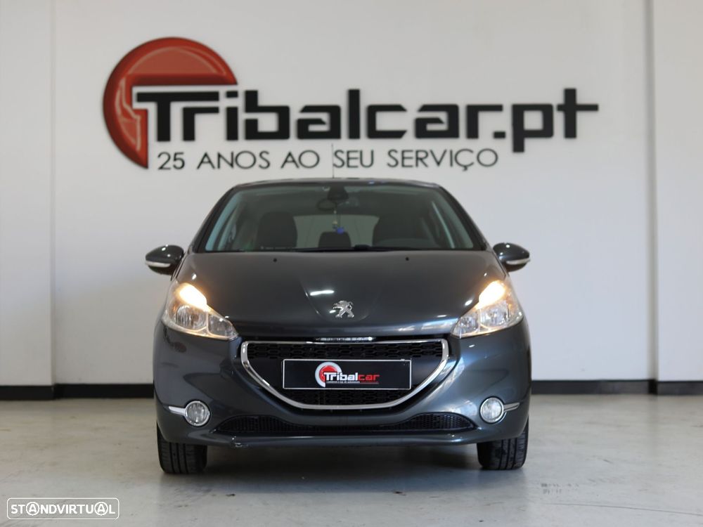 Peugeot 208 1.4 HDi Allure - 6