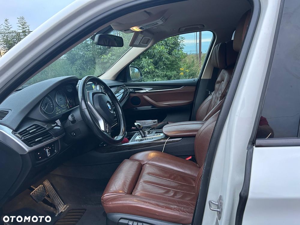 BMW X5 xDrive25d - 8