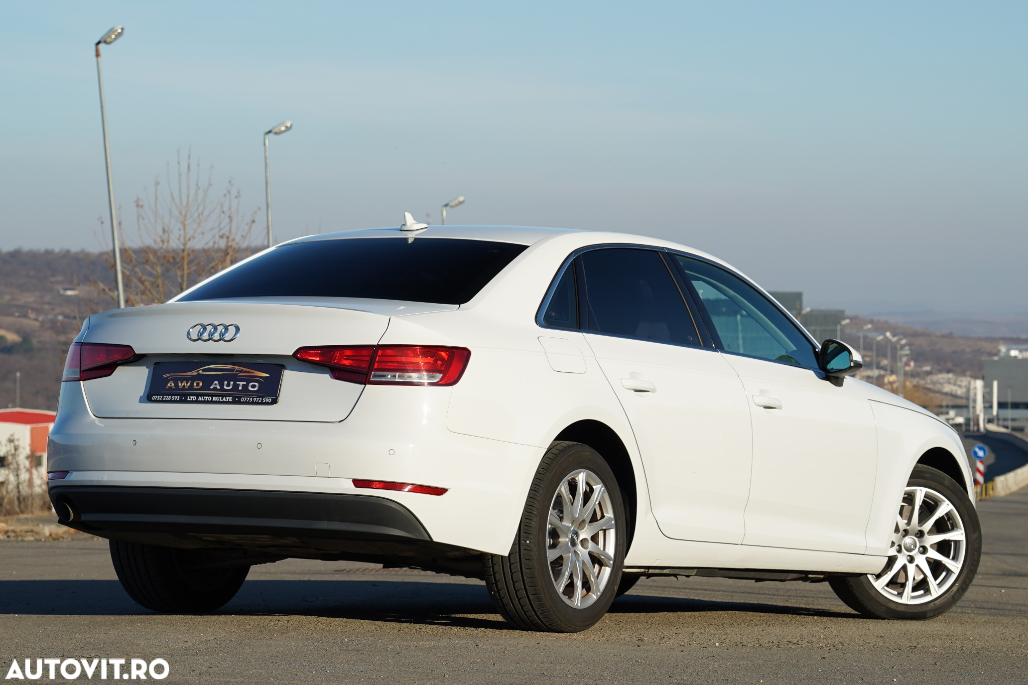 Audi A4 - 4