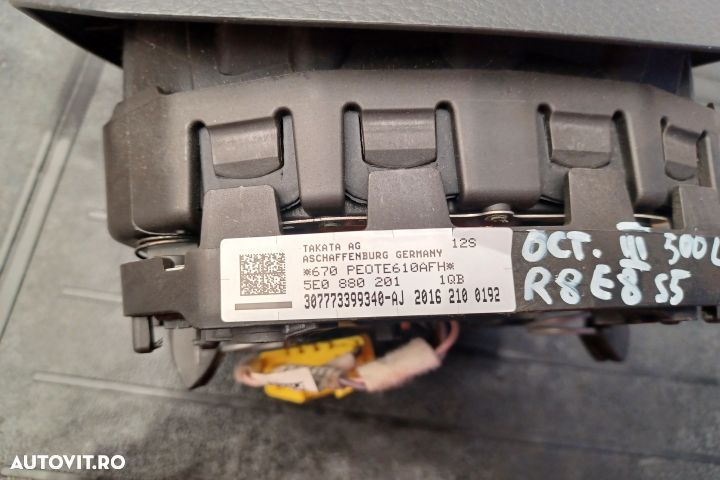 Airbag volan / sofer 5E0880201 PIESA NOUA 5E0880201 Skoda Octavia 3 [ - 5