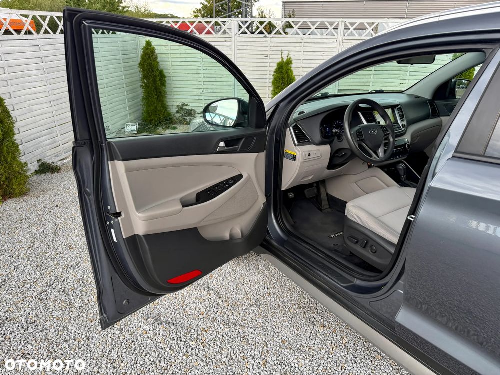 Hyundai Tucson - 33