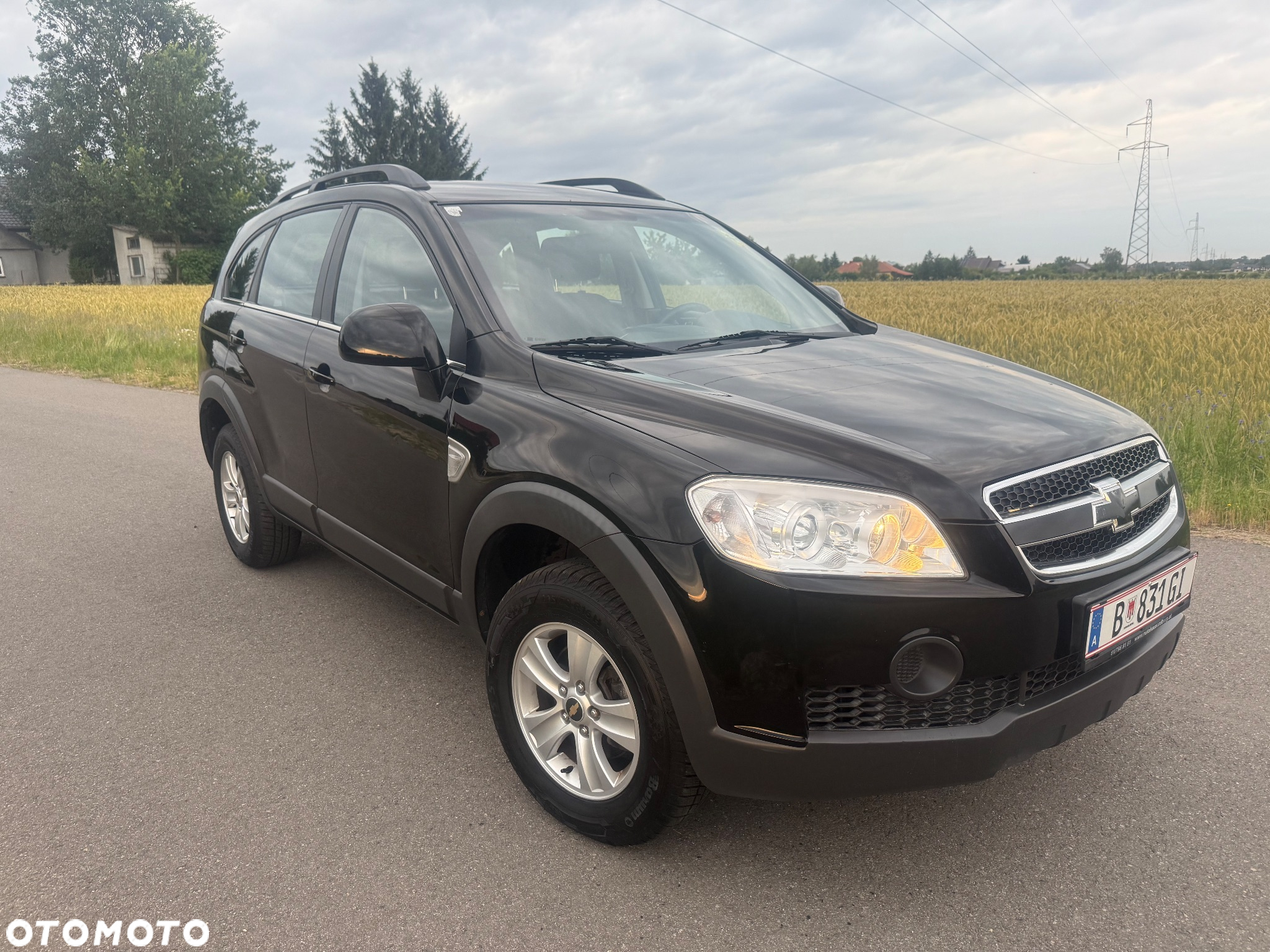 Chevrolet Captiva 2.4 LS 5os - 22