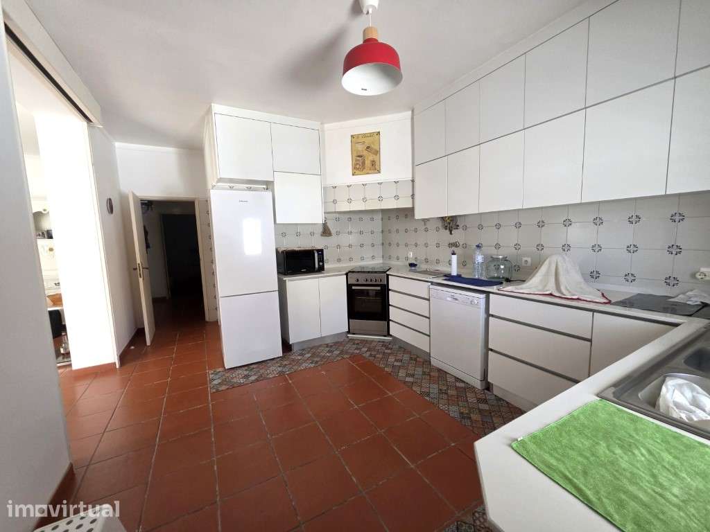 Moradia T2+1 inserida em lote de 1062 m2 no centro Aljustrel - Grande imagem: 3/41