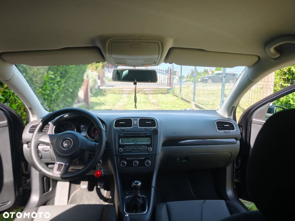 Volkswagen Golf 1.6 Team - 14