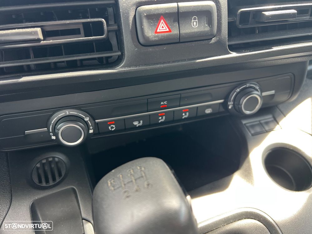 Citroën BERLINGO M CLUB - 8