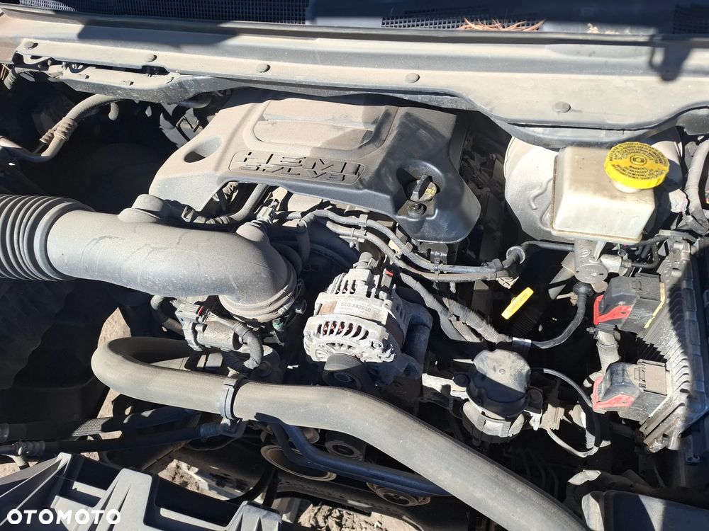 Silnik ram 5.7 hemi - 1