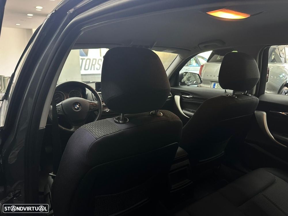 BMW 116 d EDynamics Line Sport - 26