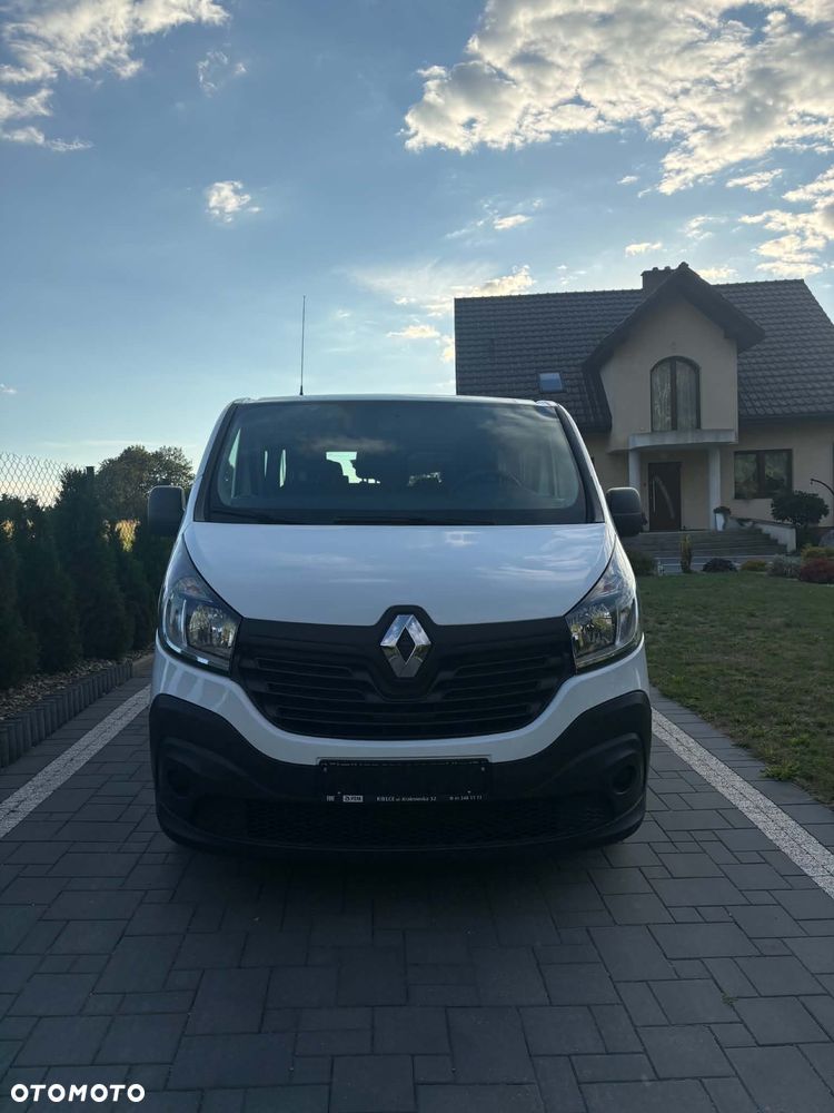 Renault Trafic - 1