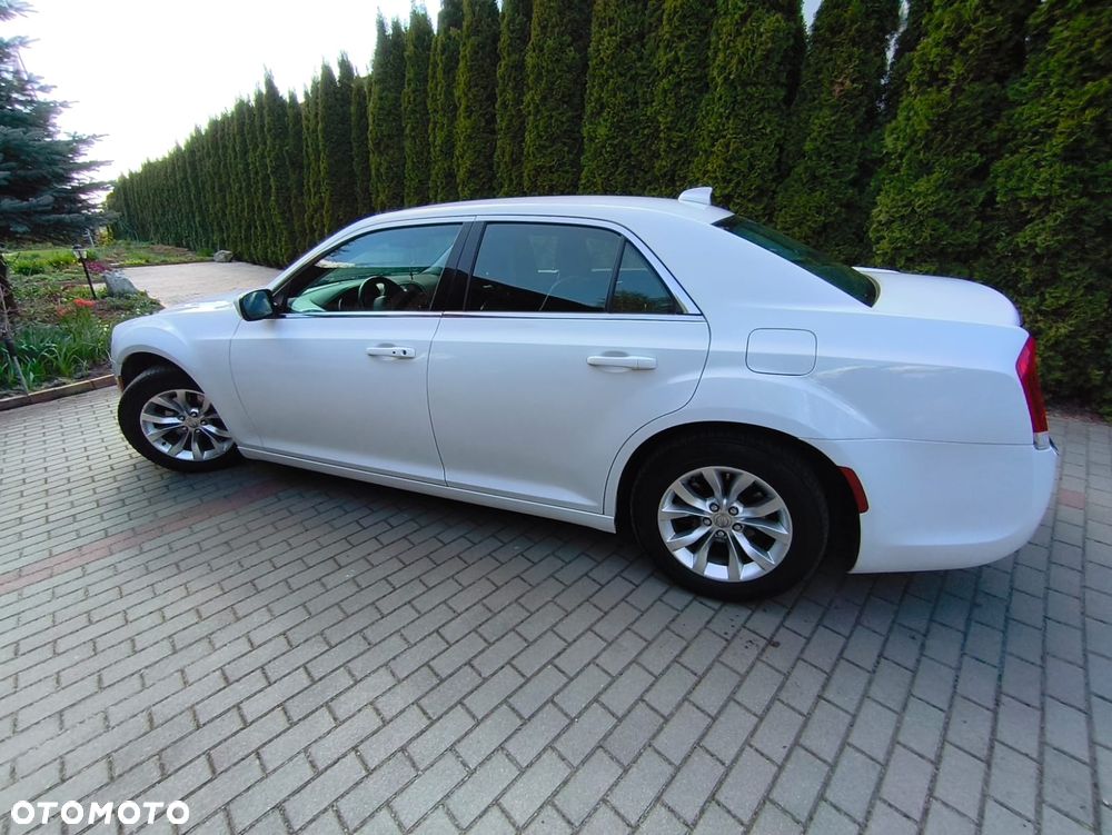 Chrysler 300 - 11