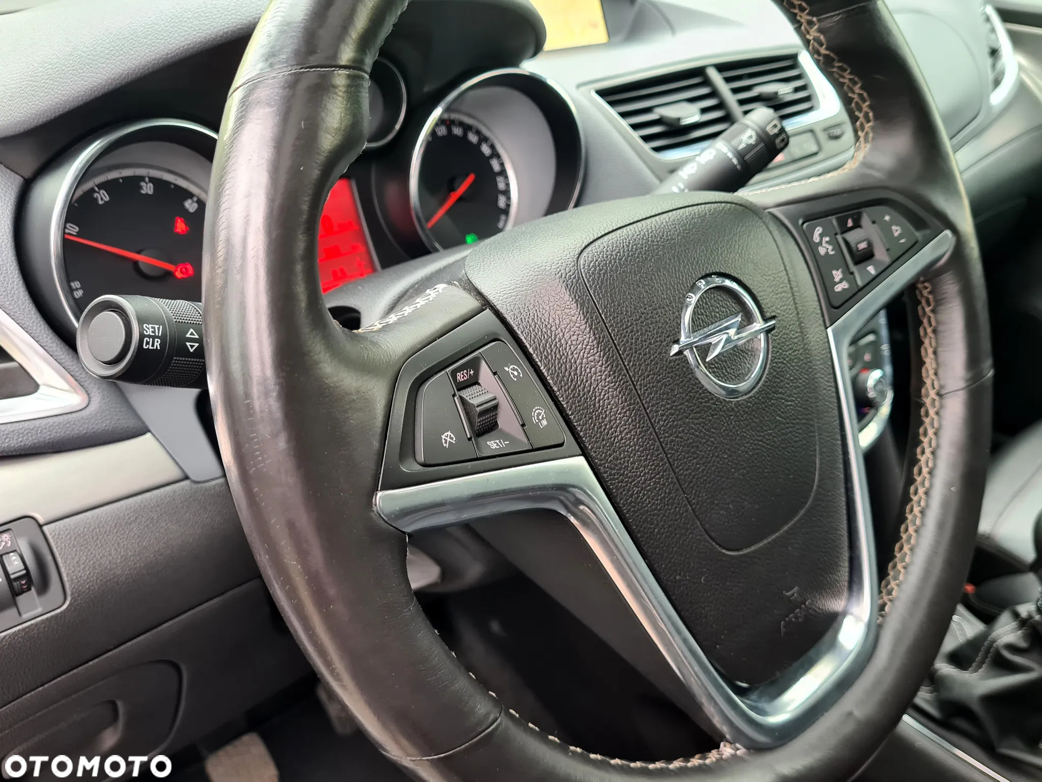Opel Mokka 1.7 CDTI Cosmo S&S 4x4 - 27
