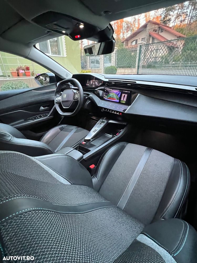 Peugeot 308 BlueHDi 130 EAT8 Style - 13