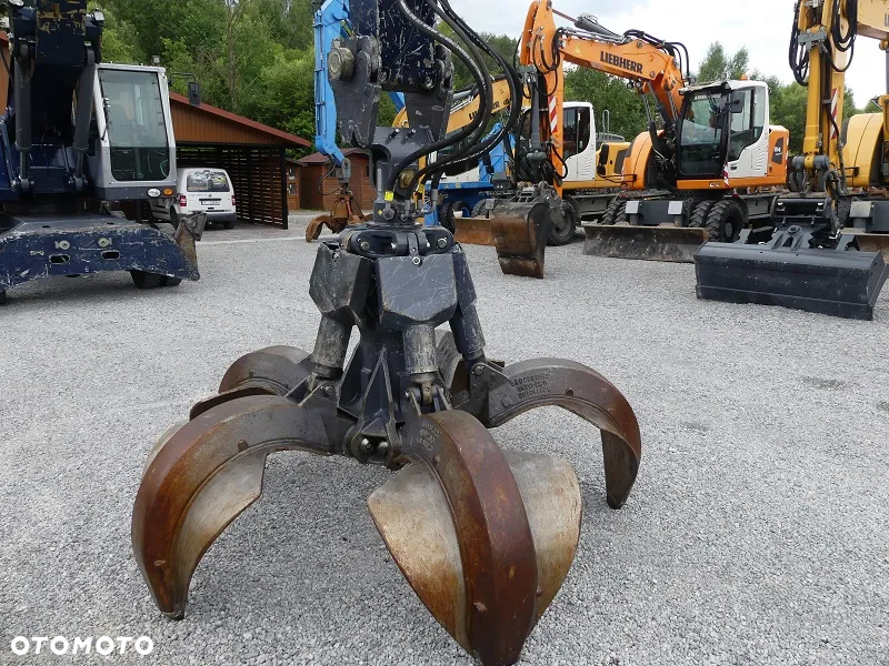 Fuchs MHL350 z Niemiec / Chwytak do złomu / - 28