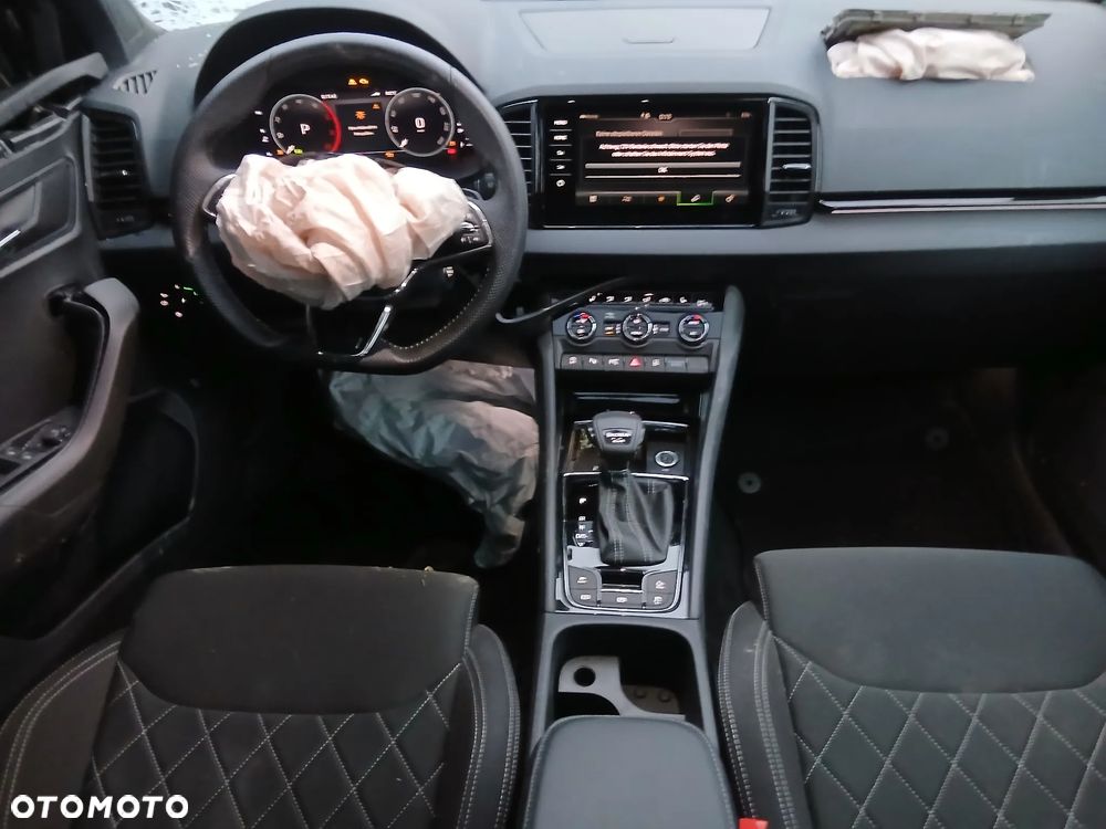Skoda Karoq 2.0 TDI SCR 4x4 DSG Sportline - 5
