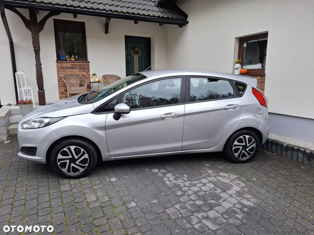 Ford Fiesta 1.6 TDCI Titanium - 28