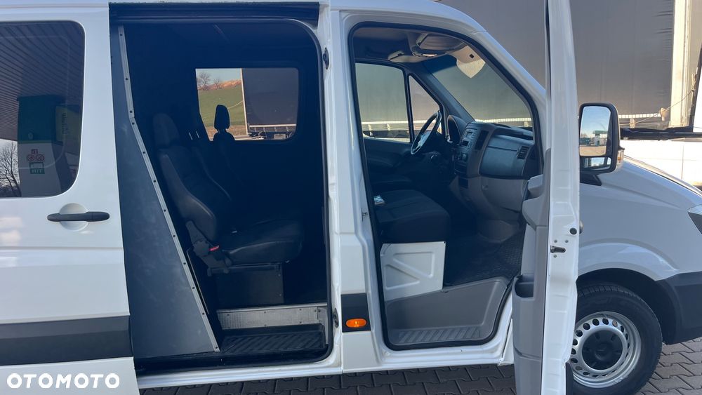 Mercedes-Benz Sprinter - 13