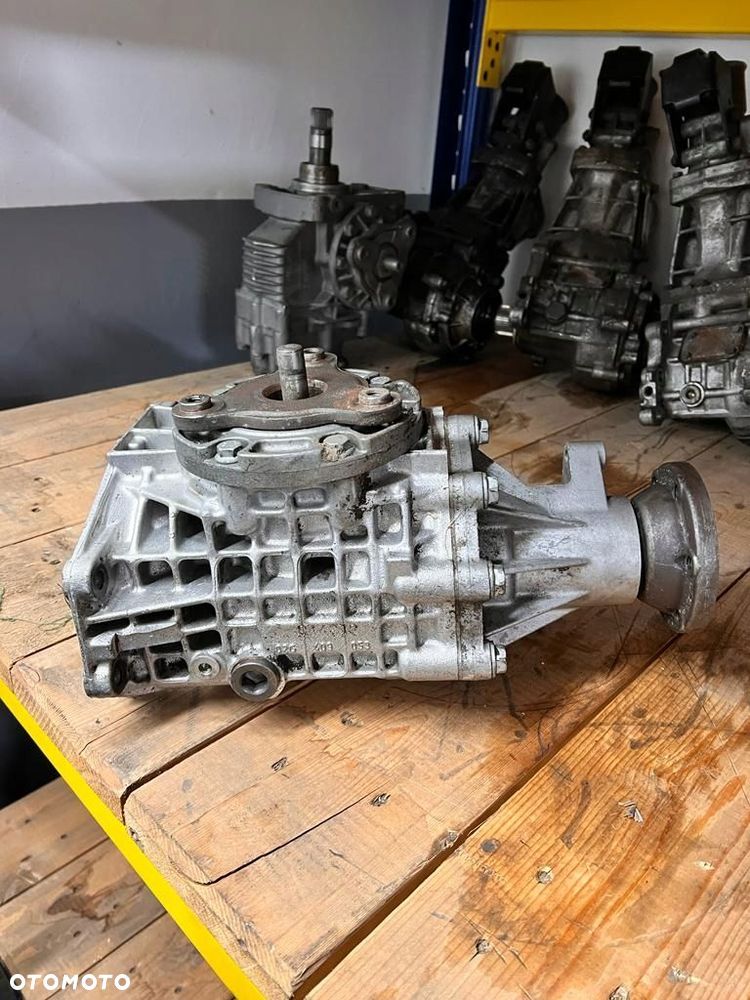 Volkswagen T4 reduktor synchro MBF 220045 80322010 - 1