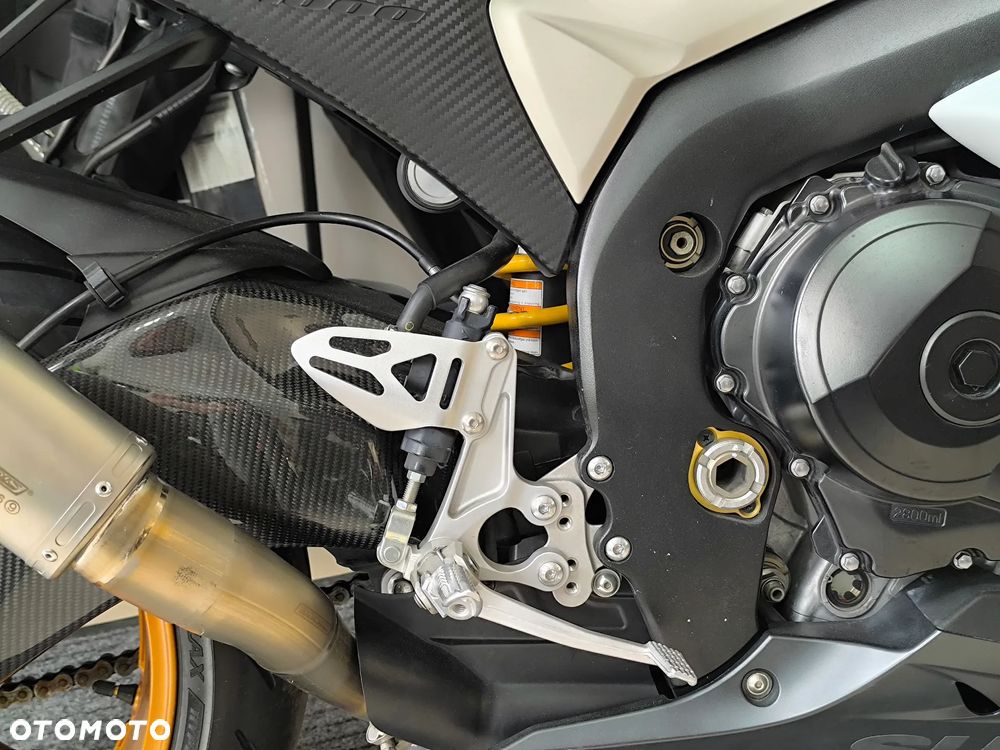 Suzuki GSX-R - 11