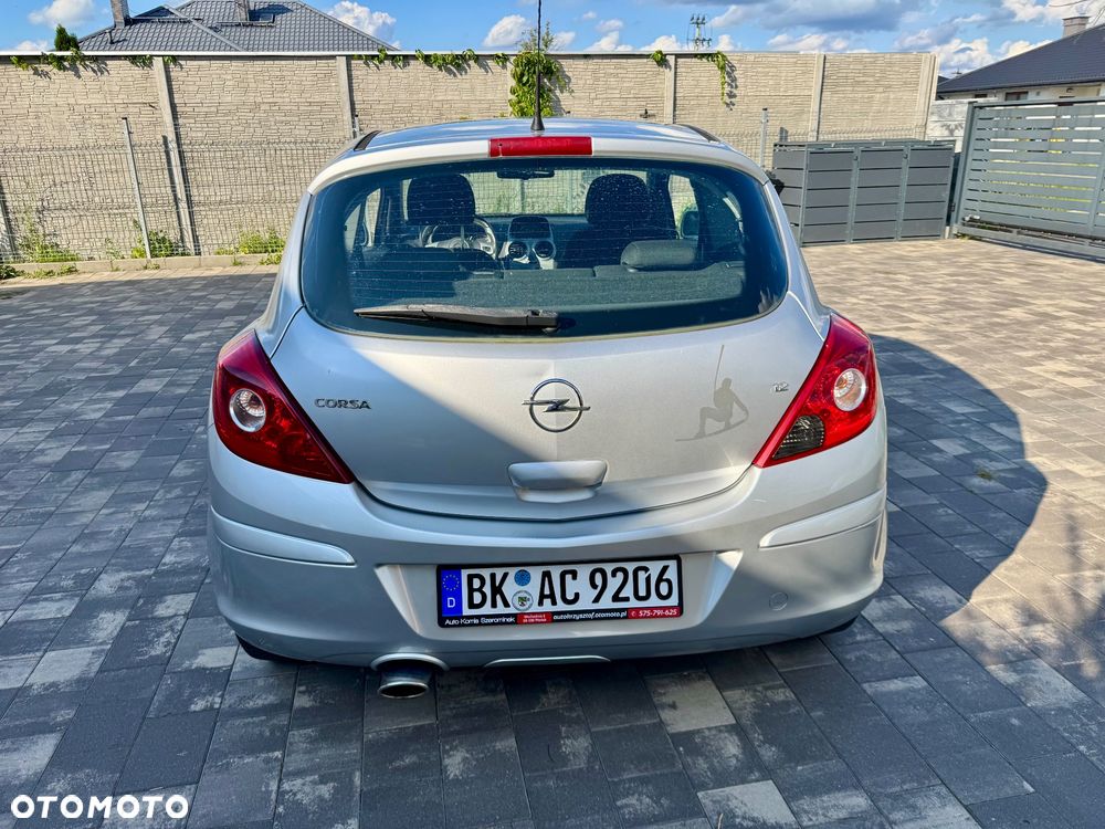 Opel Corsa - 17