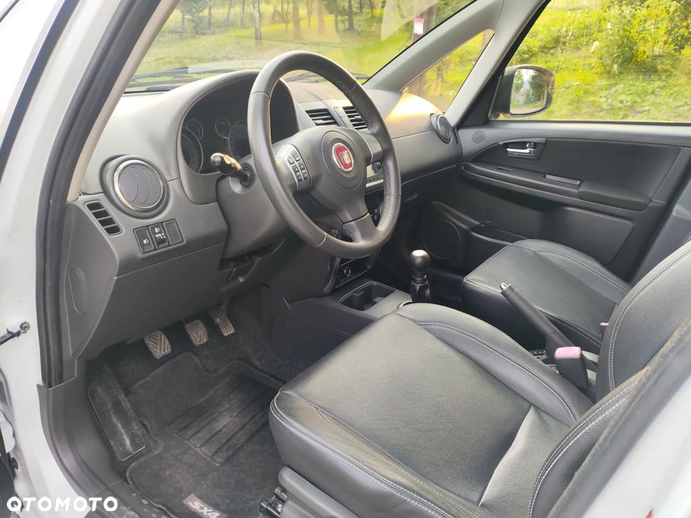 Fiat Sedici 1.6 16V 4x4 Luxury - 12