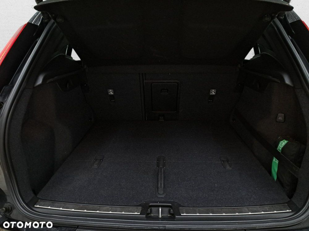 Volvo XC 40 D3 AWD Inscription - 13