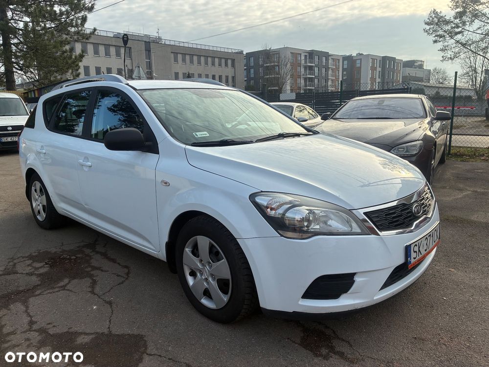 Kia Ceed 1.6 Crdi M - 3