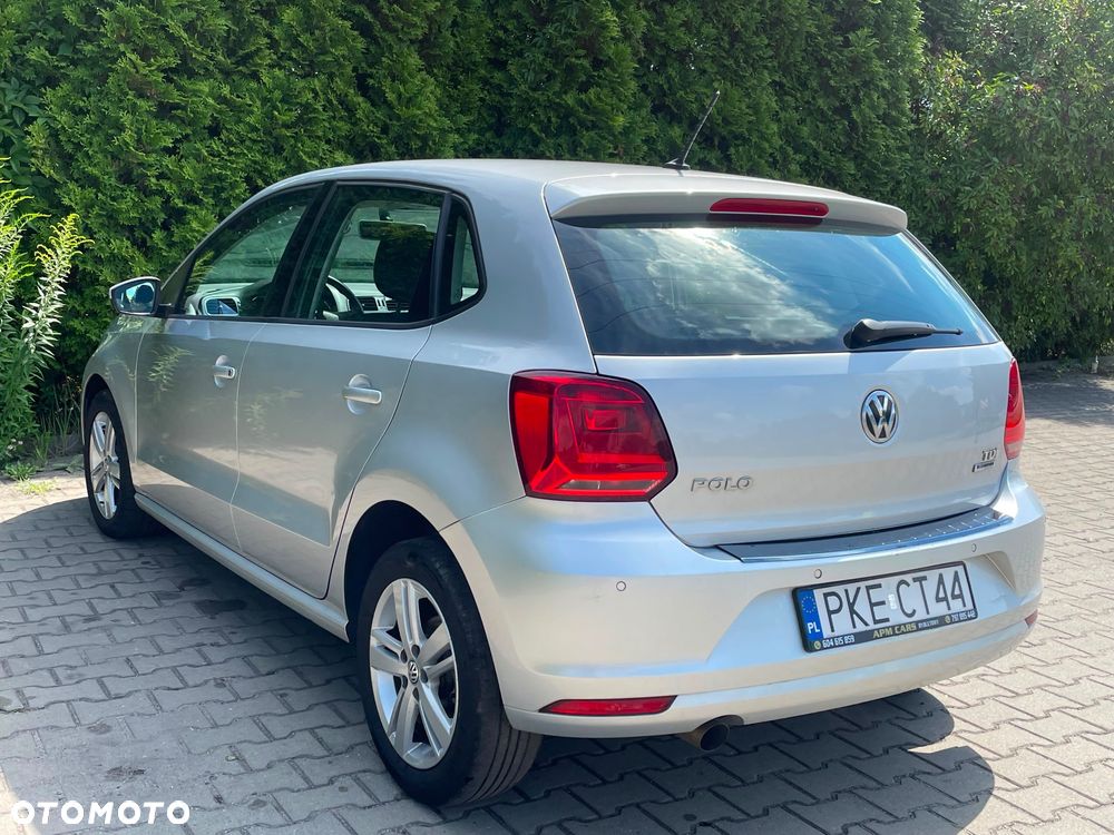 Volkswagen Polo 1.4 TDI Blue Motion Technology Lounge - 13