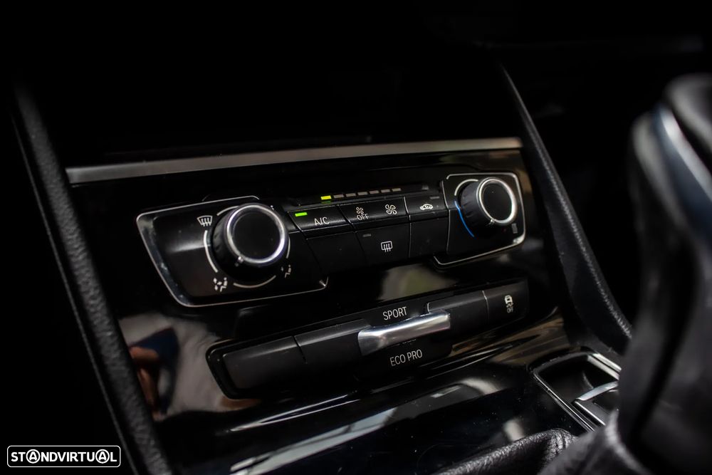 BMW 216 Active Tourer d Advantage - 25