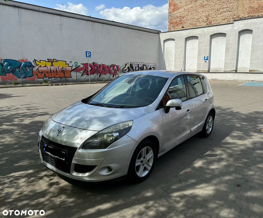 Renault Scenic - 2