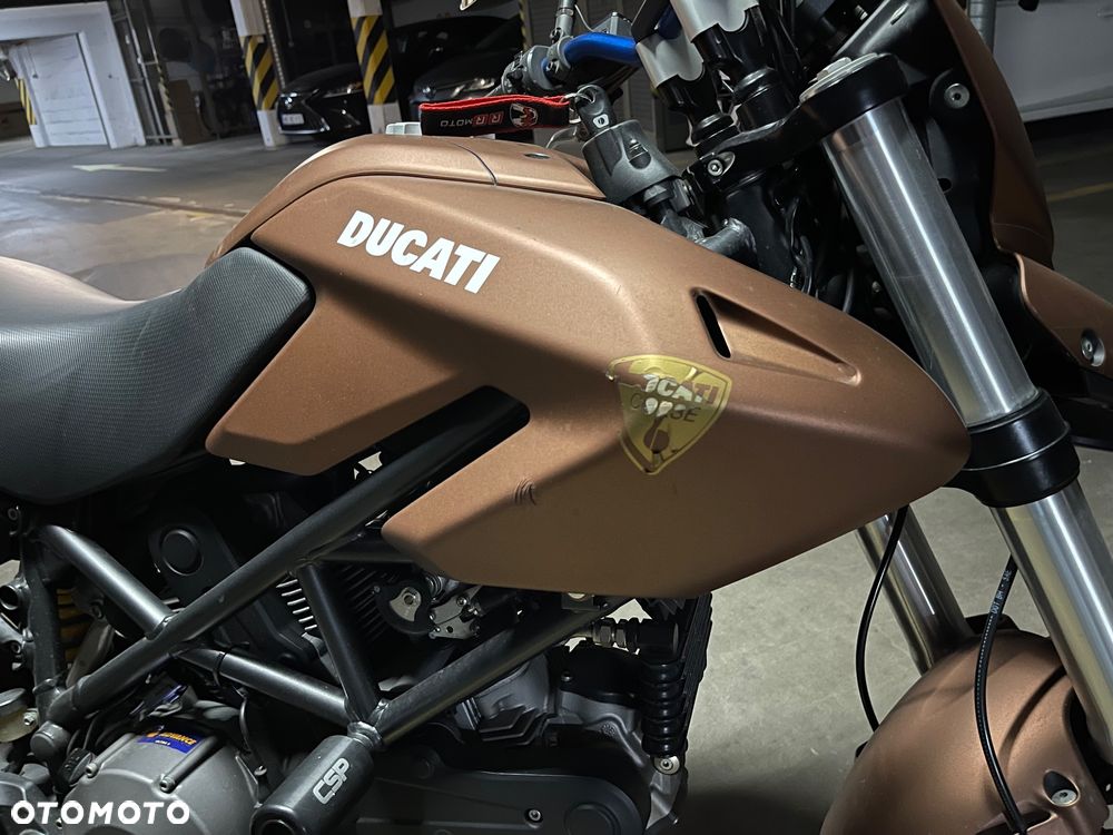Ducati Hypermotard - 17