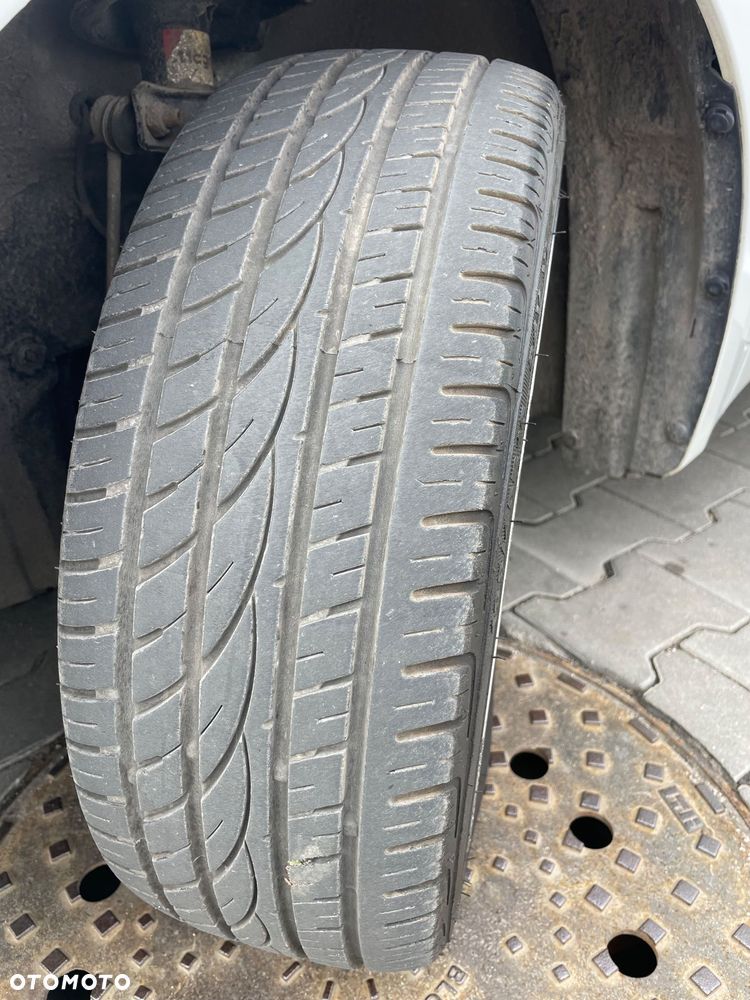 Suzuki Swift 1.3 Black and White - 16