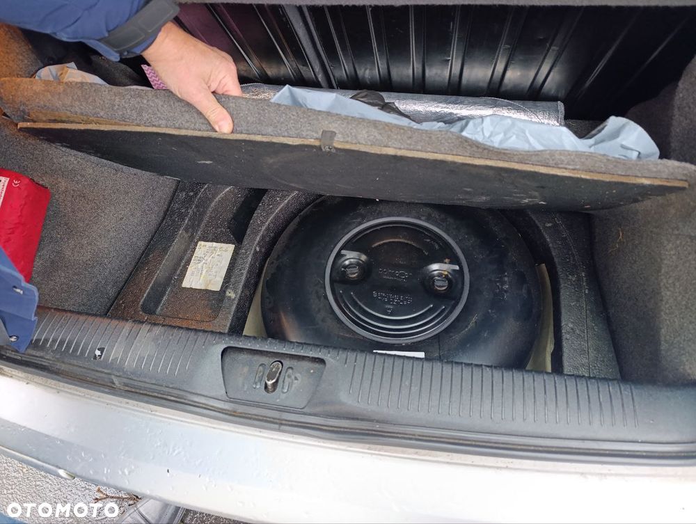 Volkswagen Polo 1.4 Basis - 15