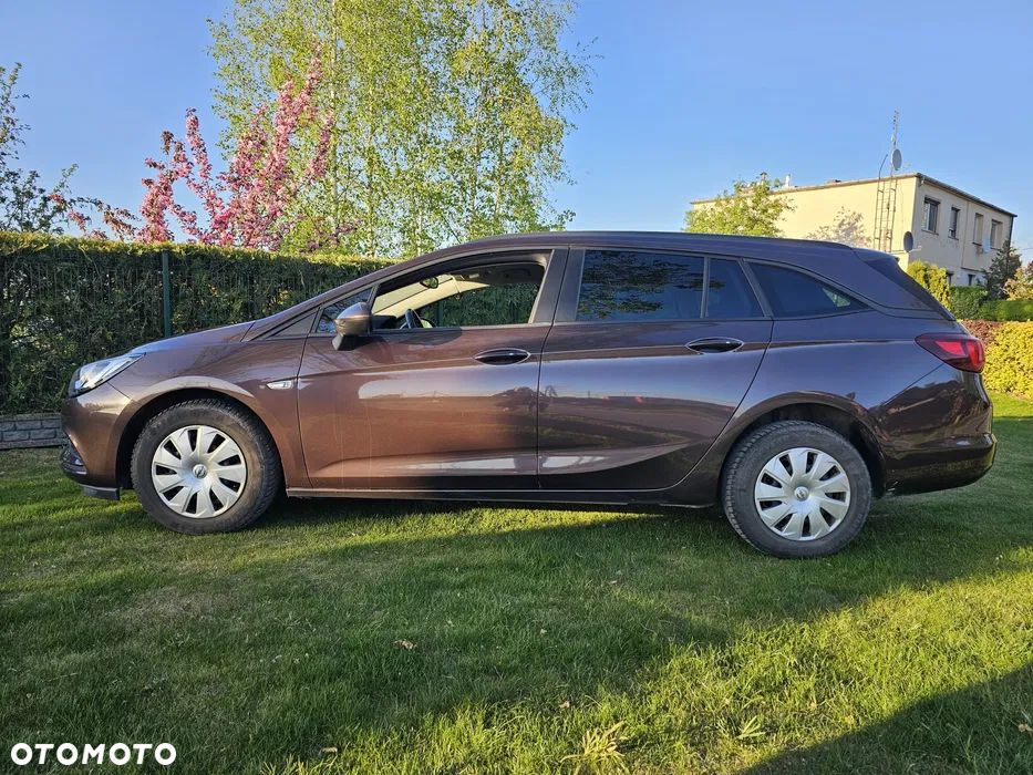 Opel Astra 1.6 D (CDTI) Business - 2